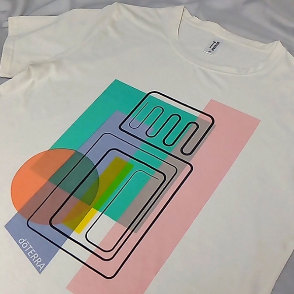 doTERRA..TeeShirt..White - Picture 2 of 4